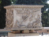 column of antoninus pius